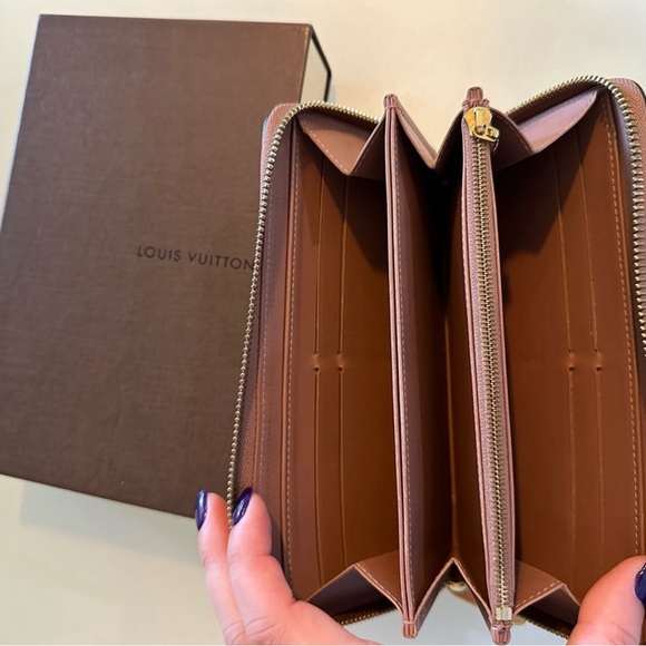 Louis Vuitton Vernis Zippy Wallet - Picture 2 of 13